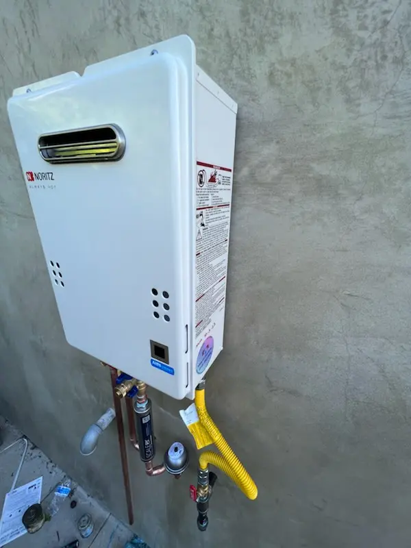 Tankless water heater installation for Fetherolfsville homes